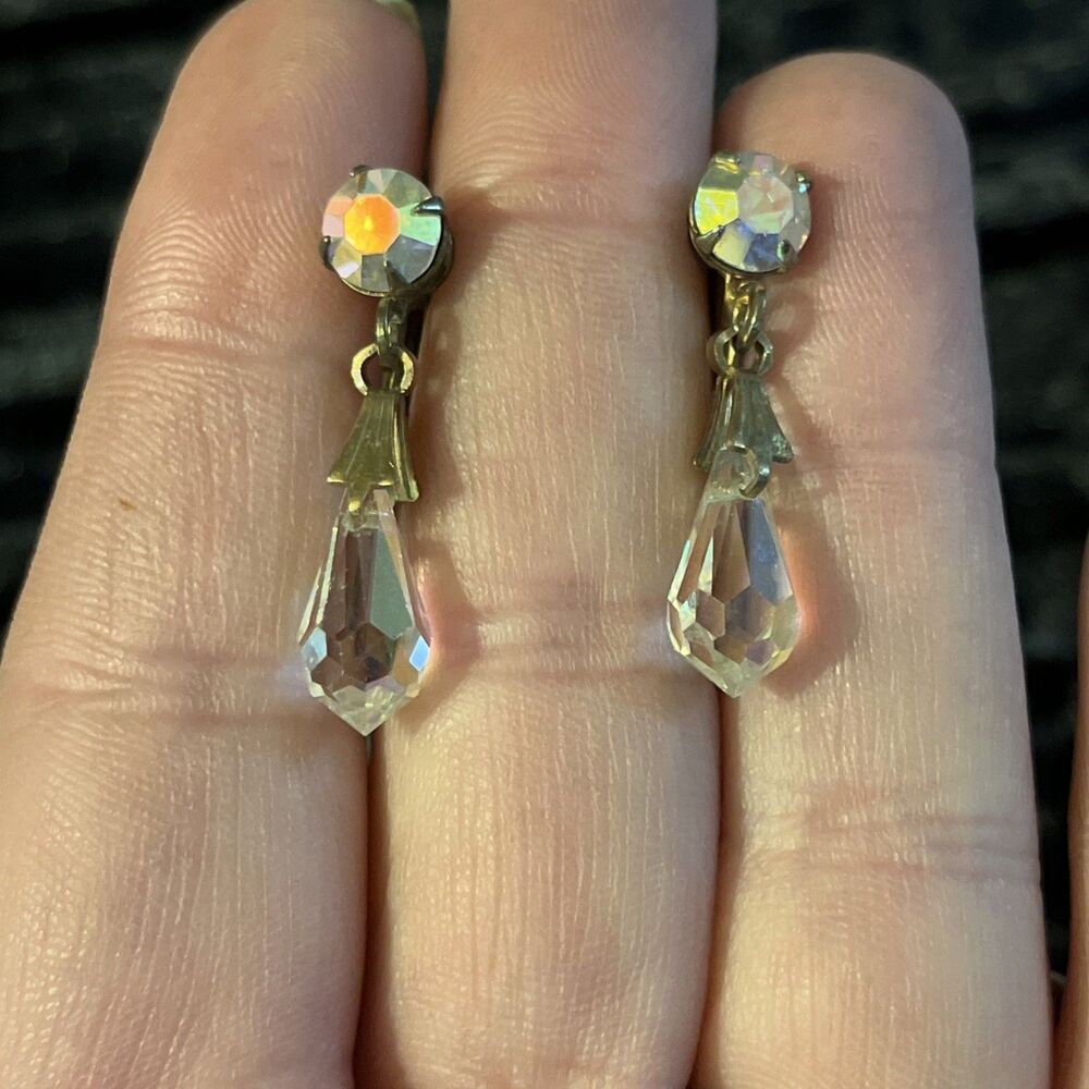 Vintage Goldtone Teardrop Faceted AB Crystal Drop Dangle Screw Back Earrings